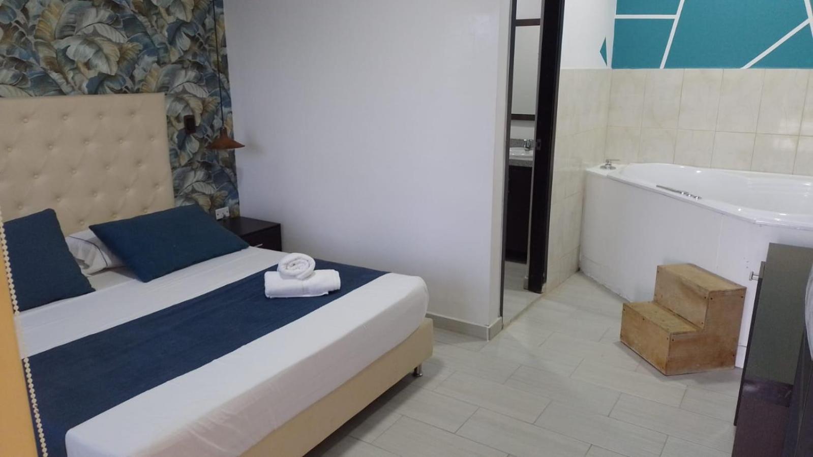 Hotel Aguas Abiertas Guatapé Buitenkant foto